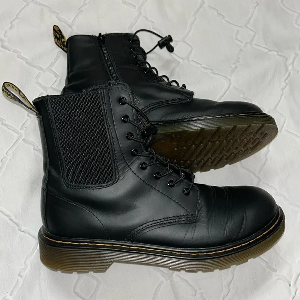 Dr Martens Black Lace Up Combat Boots(Size 5)